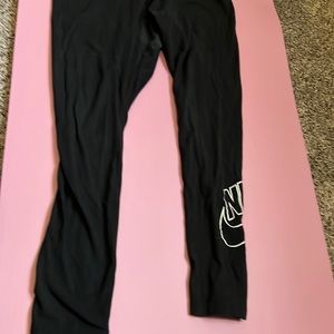 Nike leggings